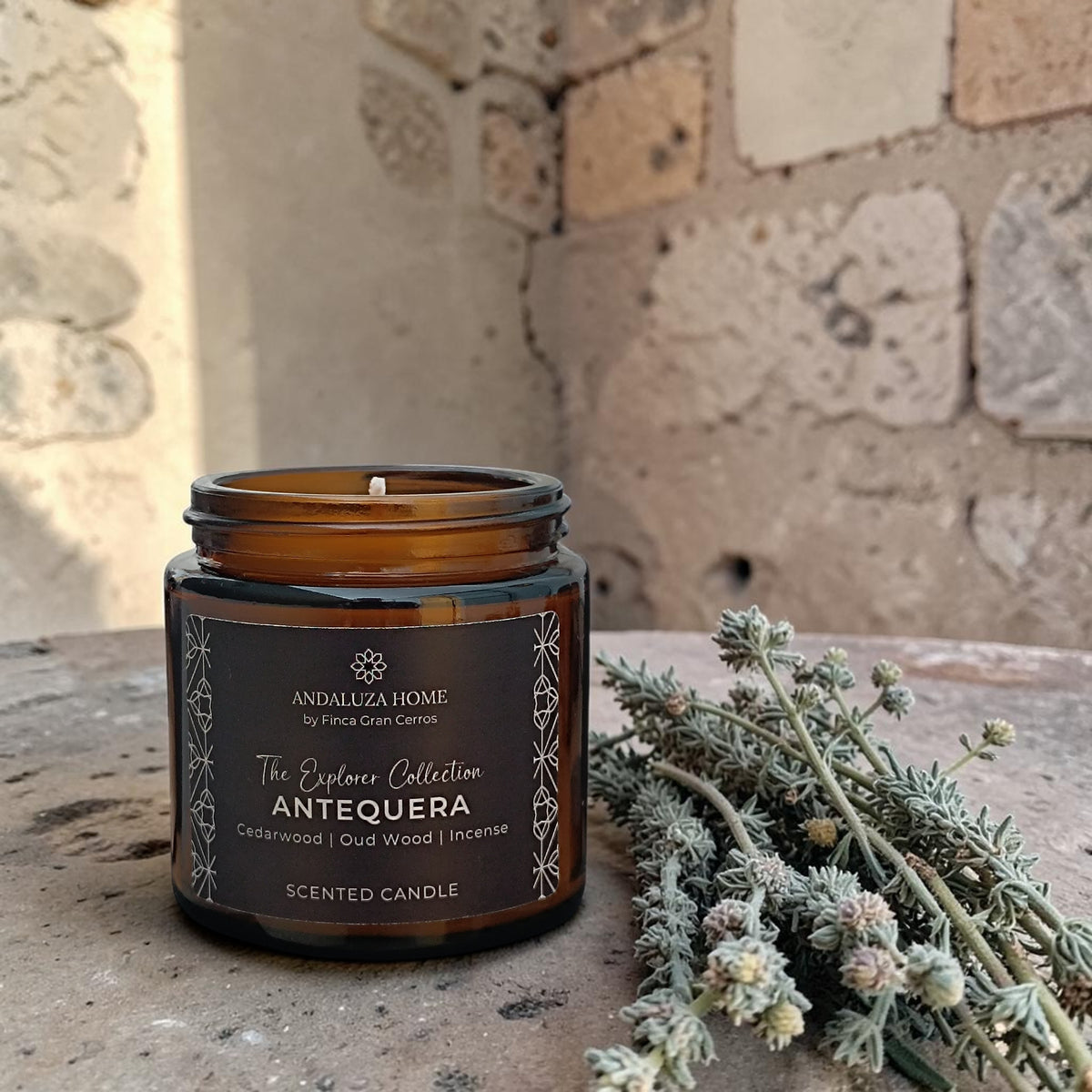 Antequera Candle