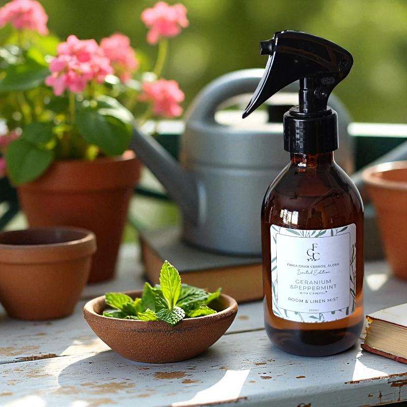 Geranium & Peppermint Room & Linen Mist - Finca Gran Cerros