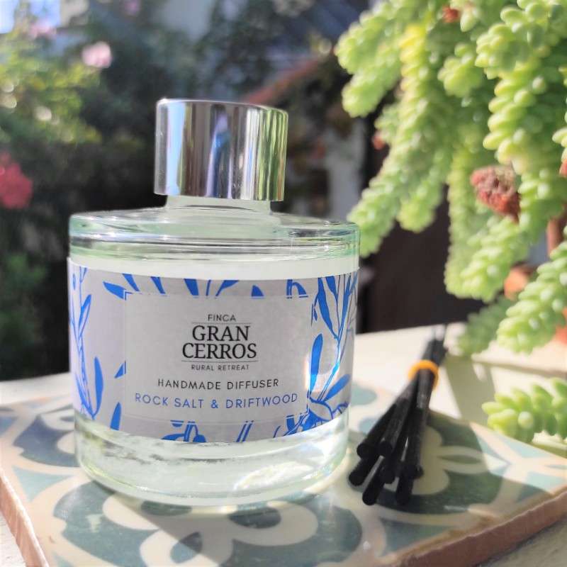 Rock Salt & Driftwood Diffuser Refill - Finca Gran Cerros