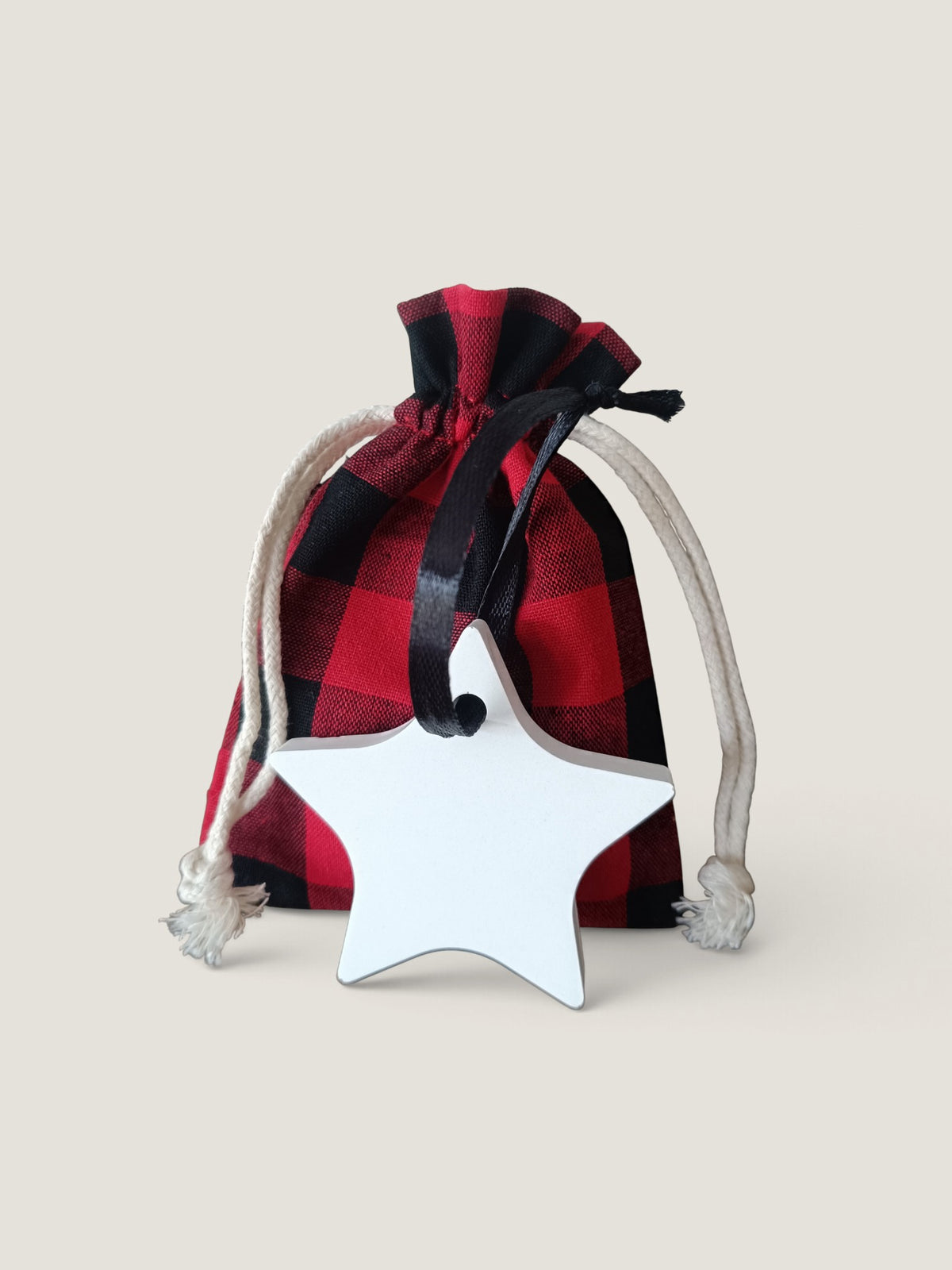 Ornamental Hanging Star Diffuser
